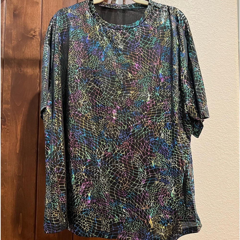 NWOT Metallic Print Top